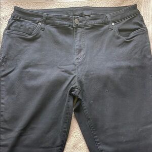Kut 18W Black Pants